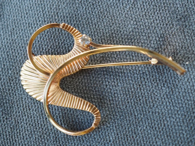 Broche Ancienne En Plaqué Or Estampillée Murat, Thème Colombe - Qualité Broche 54, Très Bon état