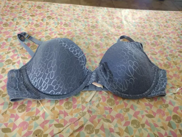 Women's Bra Lily of France Brand Size 34C Underwire.