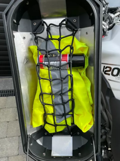 Cargo carrying net for Triumph Panniers  also fit GIVI Trekker Outback, Dolomiti