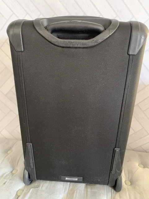Tumi Alpha 2 Black 2 Wheeled Carry-on- Nylon Luggage 22020D2 2