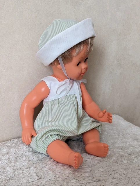 Poupée Mode et travaux PETIT COLLIN - Collection