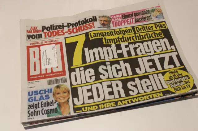 BILDzeitung 26.10.2021 Oktober Corona  Uschi Glas    Alec Baldwin   Polizei