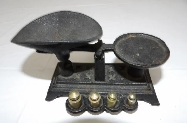 Vintage Miniature Cast Iron Balance Scale with 4 Weights Made in Japan