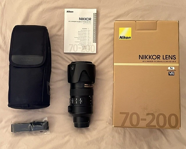 Nikon AF-S NIKKOR 70-200mm f/2.8 G ED VR II Lens + Hood w/Box