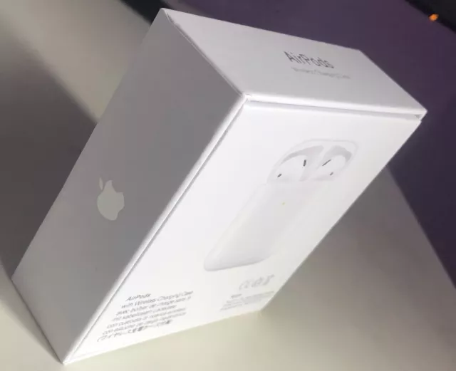 Apple AirPods 2nd Generation with Charging Case - White💫 2