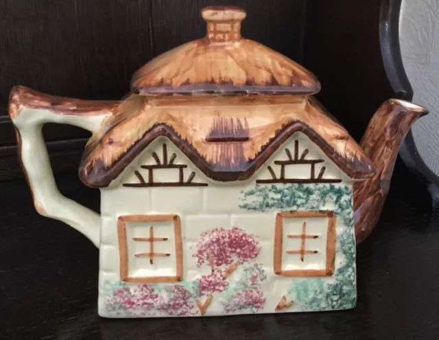 TEA POT Country Cottage Vintage Collectible Kitchen By Paramount Pottery