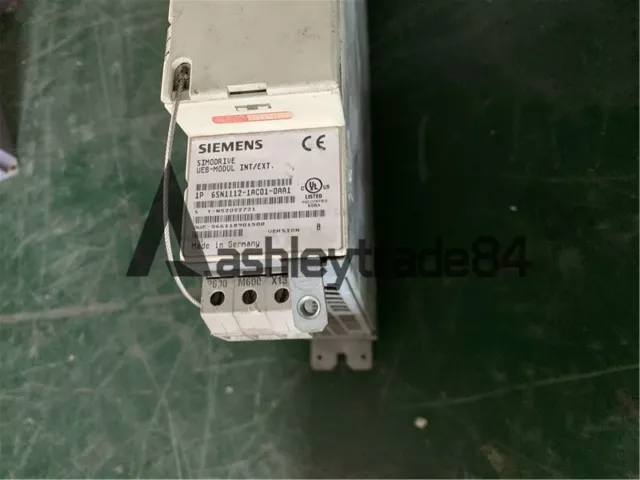 Un modulo di monitoraggio Siemens 6SN1112-1AC01-0AA1 usato 6SN1 112-1AC01-0A1