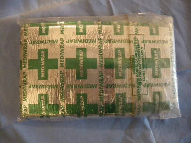 Mediwrap® Confezione ambulanza monouso, coperta, lenzuolo. federa, sacchetto rifiuti 2