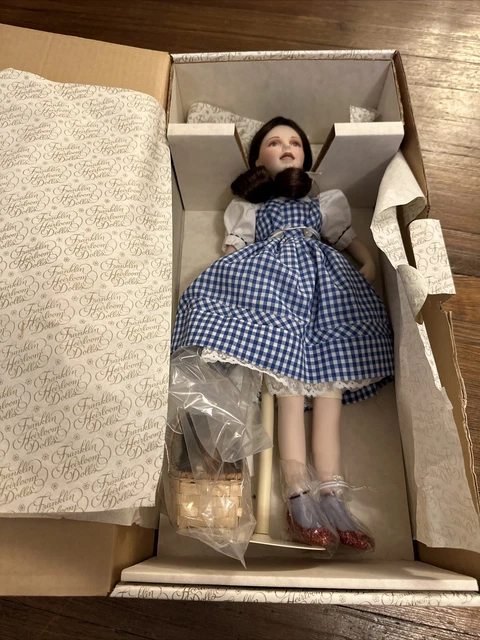 Franklin Heirloom Dolls: Dorothy & Toto from the Wizard of Oz Porcelain Doll
