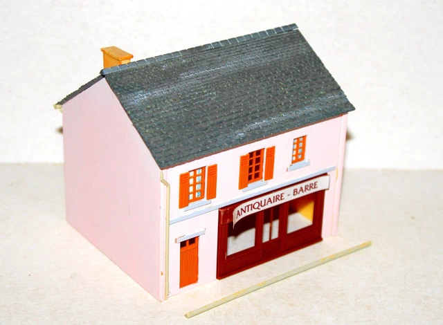 MKD ECHELLE HO Maquette Fabrique de meubles - 650 EUR 40,00 - FR
