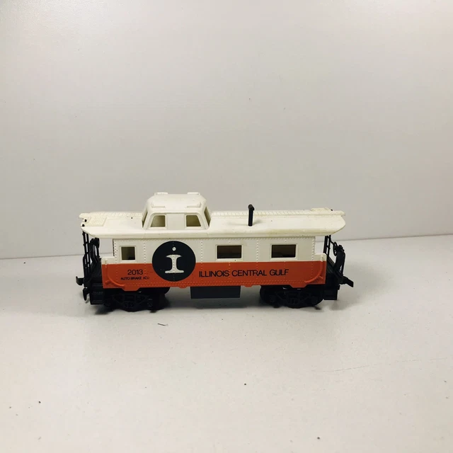 Tyco HO Illinois Central Gulf Caboose ICG # 2013 Model Freight Train Railcar 3
