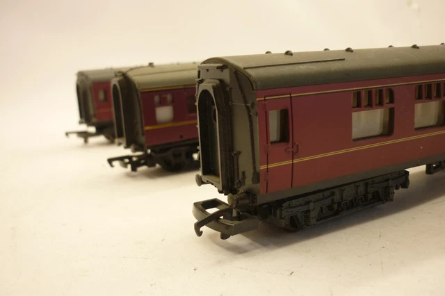00 gauge hornby trains