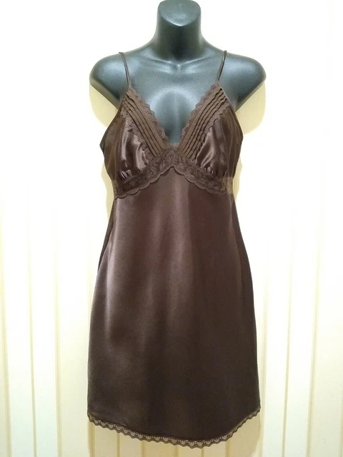 Secret Treasures Medium Full Slip Brown Chocolate Lace Beautiful