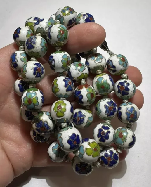 Vintage Weiß Blau Cloisonne Emaille Blume Perlen Geknüpft 23.5 " Halskette DD3