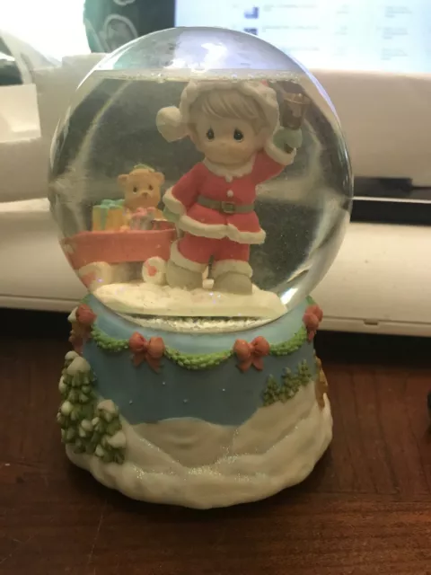 Enesco Precious Moments Musical Waterball Jingle Bells