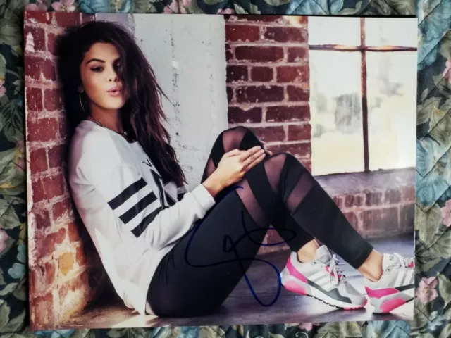 Hot Sexy Selena Gomez Signed 8X10 Photo Authentic Autograph