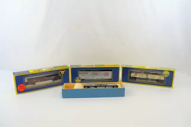 AHM HO Scale Train Cars Southern Pacific General American Texaco Vtg Lot of 4
