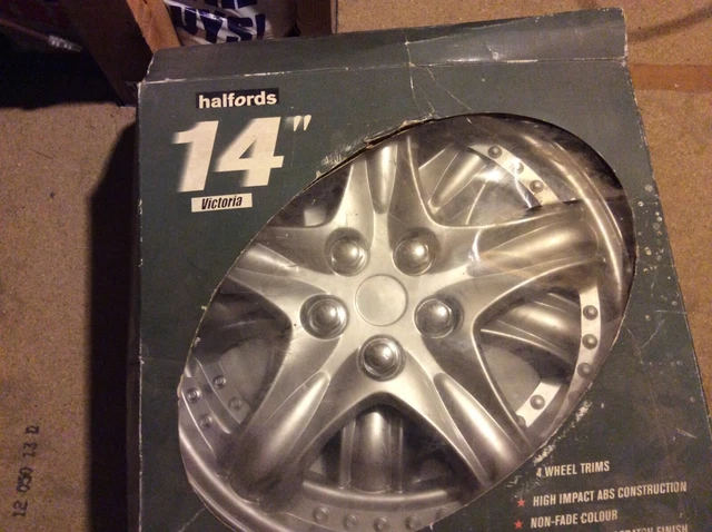 Ford fiesta wheel clearance trims halfords