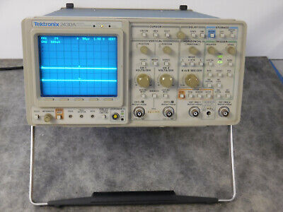 TEKTRONIX 2430 a deux Canal Digital Oscilloscope GPIB-d' occasion bien 