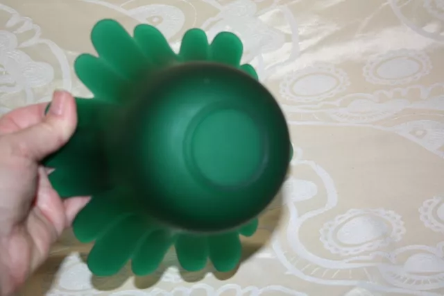 vase, pot, photophore ou cache pot en verre opaque vert 3