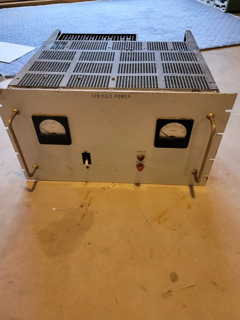 Lambda LA200-03AM, 0 to 28 VDC, 0 to 20 ADC Regulated Power Supply
