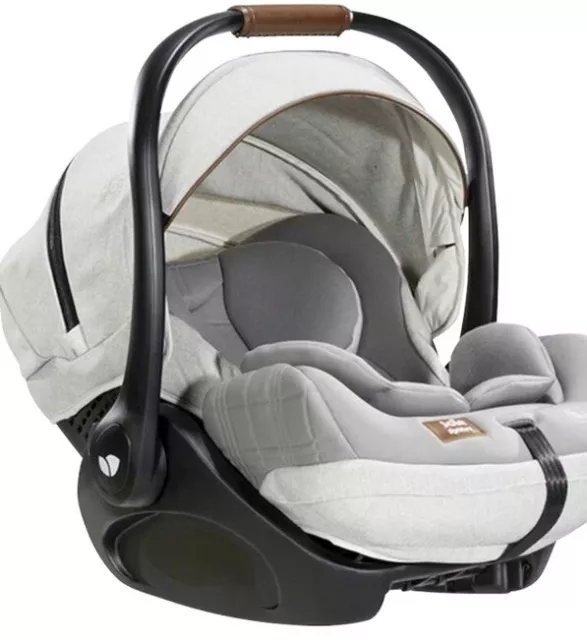 Joie Signatur Babyschale NEU Unbenutzt Maxi Cosi