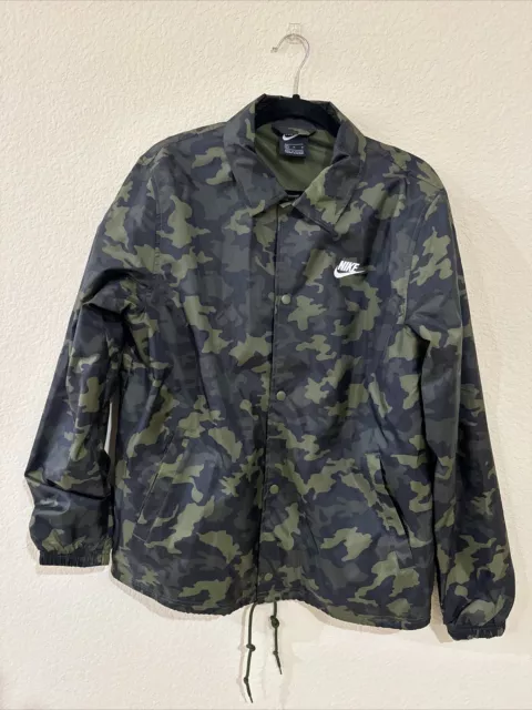 Nike SB Shield Coaches Jacket Olive Black Camo Men's Coaches Jacket Medium