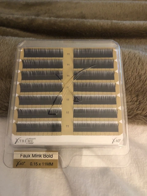 Xtreme Lashes Extensions Faux Mink Bold X40 0.15 X 111mm Mink Bold Xtreme Lashes Extensions Faux Mink Bold X40 0.15 X 111mm Mink Bold