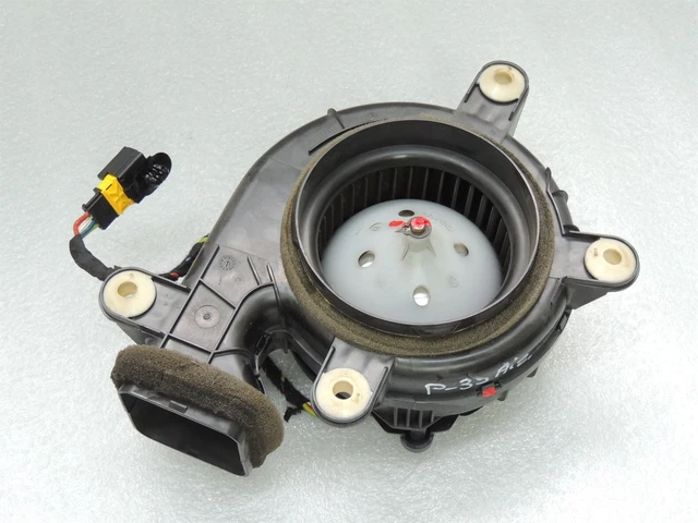 Peugeot 508 I 2.0HDi Hybrid4 batteria raffreddamento motore ventola 9670033580