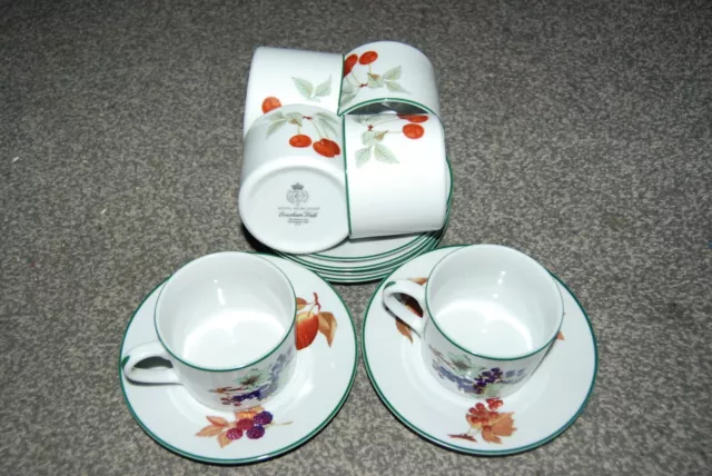 Royal Worcester Evesham Vale Cup and Saucers x 6 -