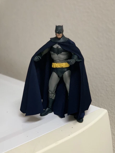 CUSTOM BATMAN RED Robin Wired CAPE ONLY 1:12 Dc Multiverse