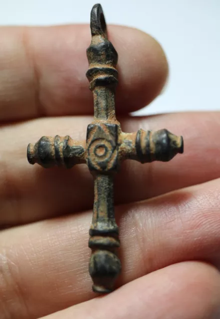 Zurqieh - Ad13997- Jordan. Ancient Byzantine Bronze Cross. 1000 A.d