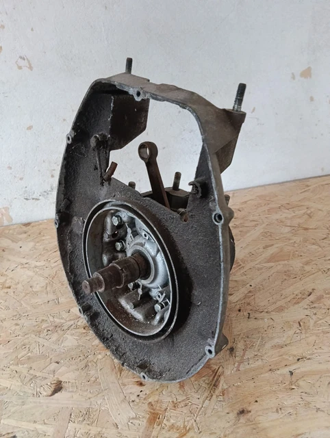 AGRIA 2400 HIRTH Typ 8 Zylinder Und Kolben Zylinderkopf EUR 55,00