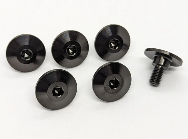 thumbnail image 2 of Titan-x M7 Titanium Cam Cover Bolt Set For Suzuki – 8 Pieces, 6AL-4V-GR5 2 of 5