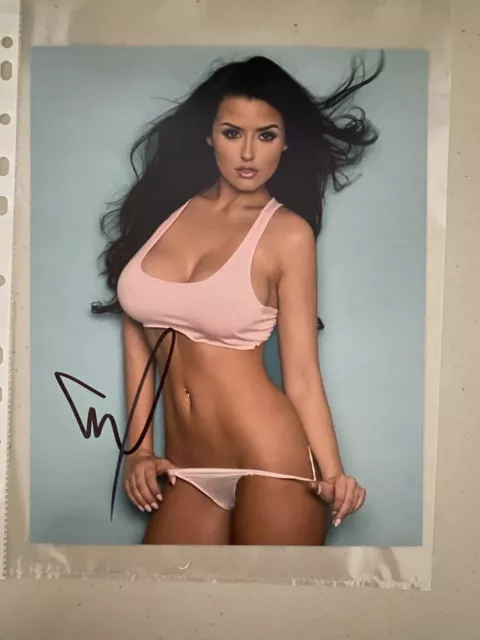 Abigail Ratchford 8 X 10 Autographed Photo With COA