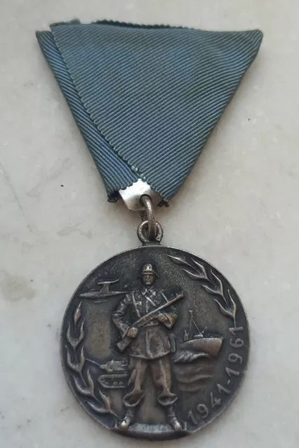 Yugoslavia rare medal 🔷 1941 1961 godisnjica narodne armue 🔷 Partizan SILVERED