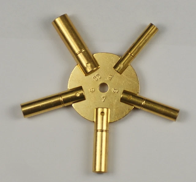 CLOCK SPIDER KEYS BRASS WINDING KEYS 311 ODDS key winders old clocks