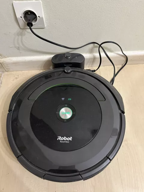 Aspirateur robot iRobot 696 Acheter - Aspirateurs et accessoires - LANDI