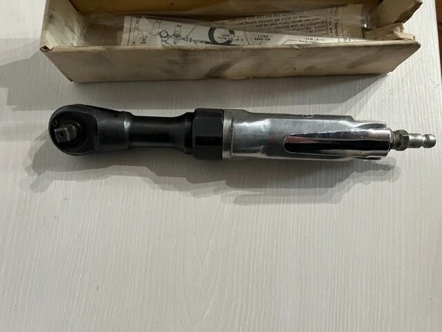 ** Chicago Pneumatic CP828 Speed Air Ratchet 3/8” Drive**