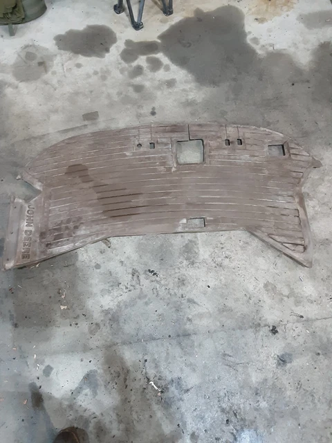 John Deere Original Equipment Mat #AH165073