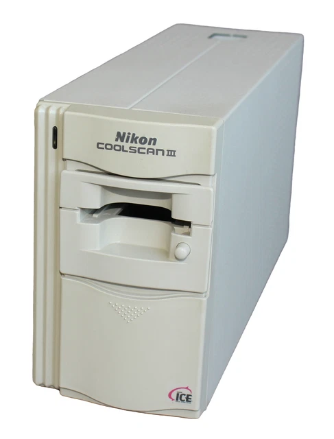 Nikon フィルムスキャナー Coolscan III LS-30 通電確認済】Nikon フィルムスキャナー COOLSCANIII LS-30 ニコン