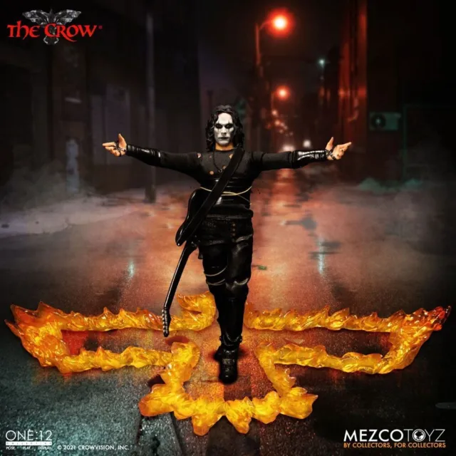 Mezco The Crow Actionfigur 1/12 Eric Draven 17 cm Figur mit echter Kleidung