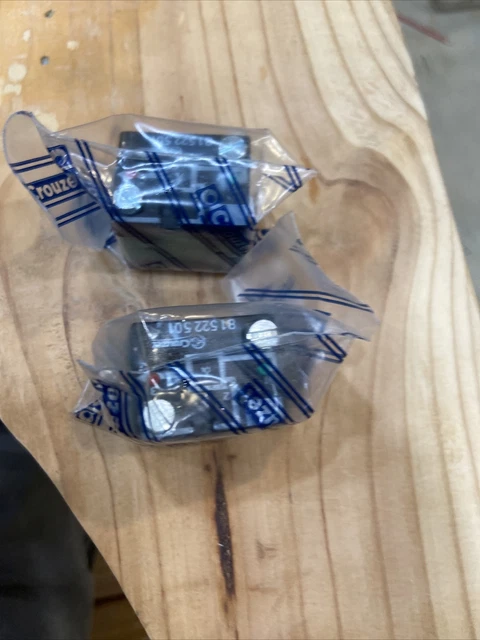 NEW Lot Of 2 Crouzet 81522501 Pneumatic Logic Element