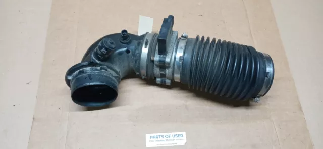 1996-1999 GMC Yukon & Chevy Tahoe 5.7 Vortec Air Intake Elbow 15713005 OEM MAF
