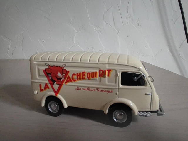 camion Renault 1000 kg la vache qui rit 1/43 - Tour de France 84 ixo