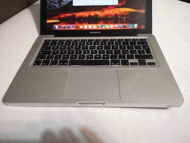 Apple MacBook Pro 13.3" (SSD 250 GB, Intel Core i5 2.30 GHz, 8GB Ram) 3