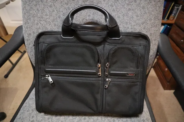 Tumi 26107D4 Briefcase Business Black Ballistic Nylon.  Gently used.