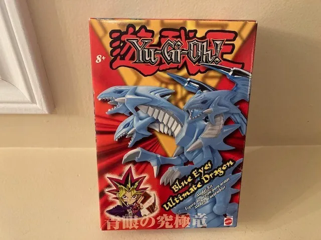 Yu-Gi-Oh! Mattel 2002“Blue Eyes Ultimate Dragon”Model Kit Factory Sealed+2  Cards