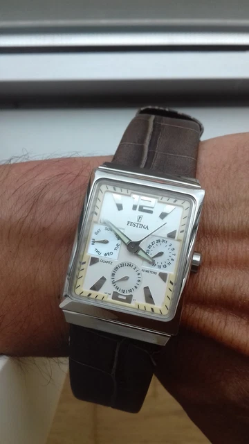 Montre Festina Vintage F6490 Multifonction Élégante - Pour Homme - Neuve Avec étiquettes (NOS)