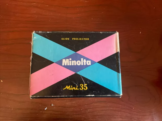 Vintage Minolta mini 35 Slide Projector